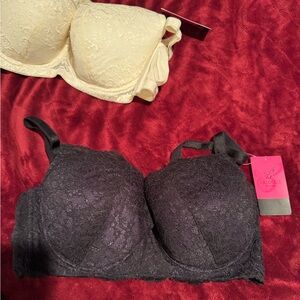 Bradelis New York Black Lace with removable padded Bra (made in Japan)